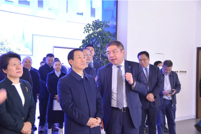 奋进新征程丨湖南省委书记许达哲一行莅临欧宝OB环境长沙基地调研调查